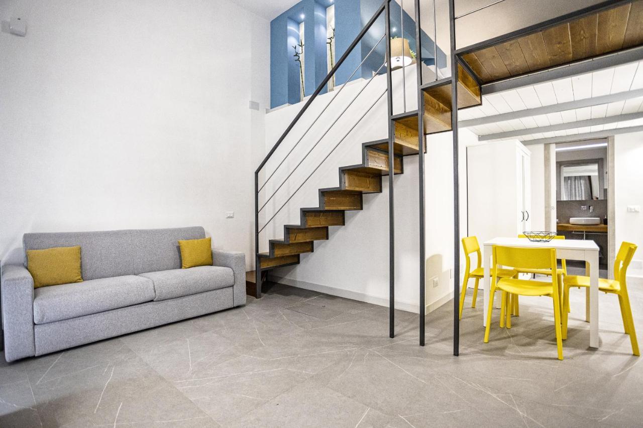 Acquaro Suite Apartments 산비토로카포 외부 사진